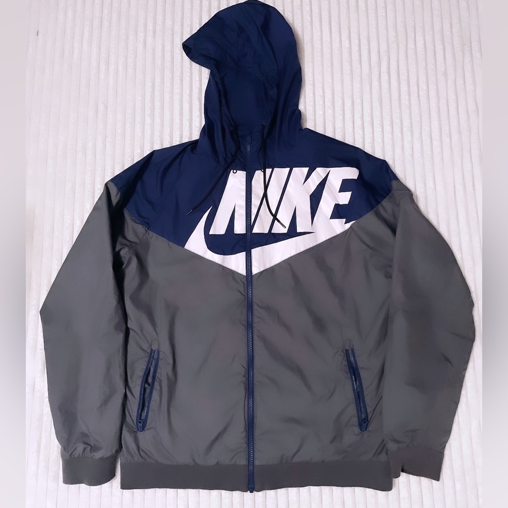 Nike Windbreaker